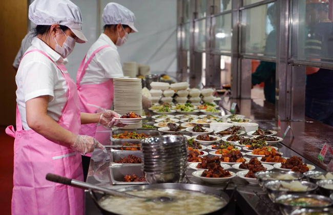 秋冬季節氣候變化，員工食堂要滿(mǎn)足營(yíng)養需求